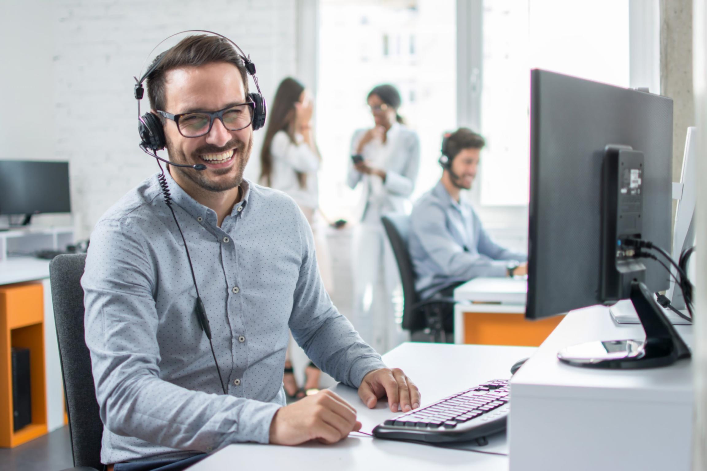 Asymmetrisches Layout mit dynamischer Content-Anordnung