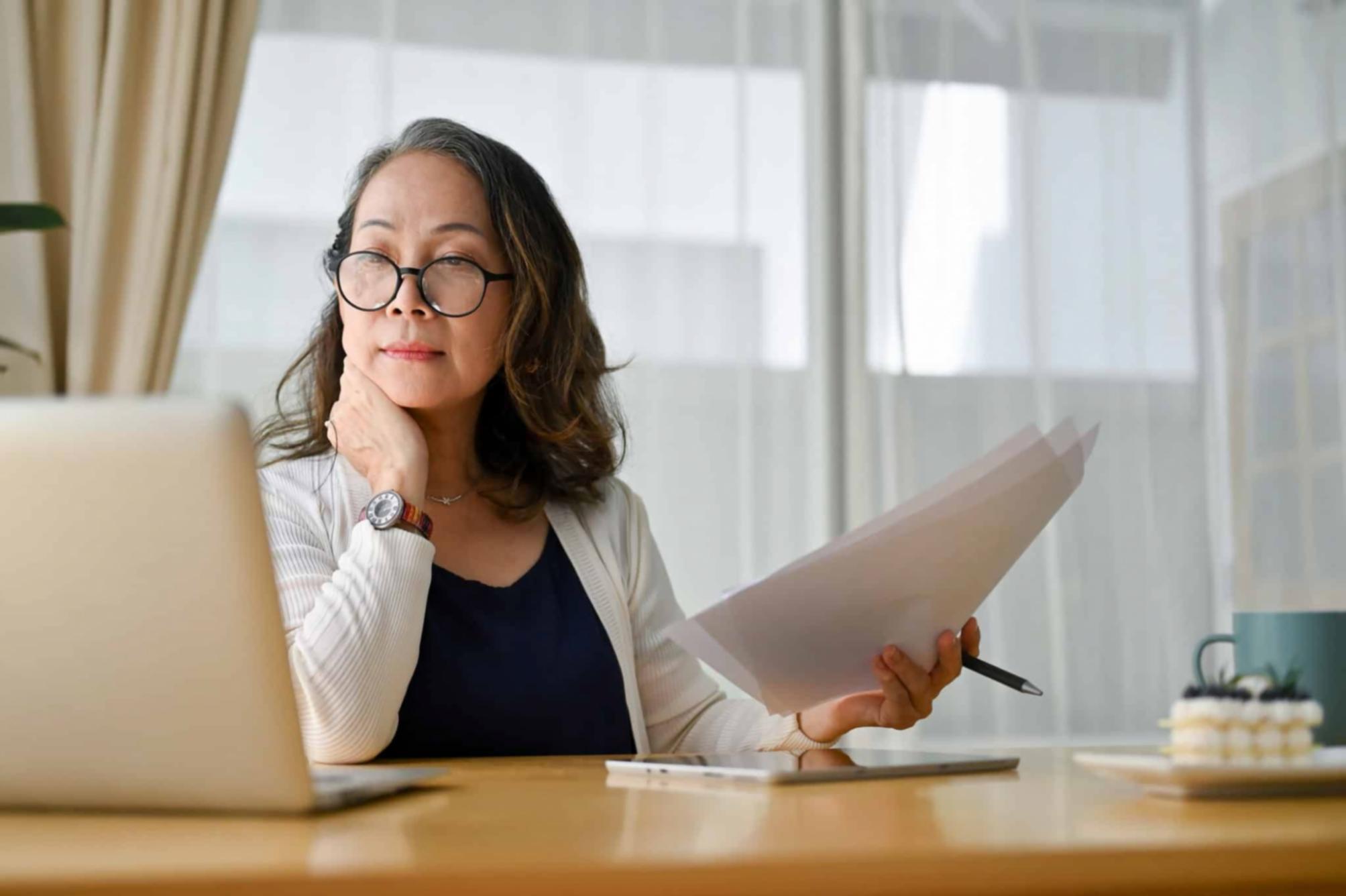 Modernes digitales Design mit klarer Struktur und durchdachten Layout-Elementen